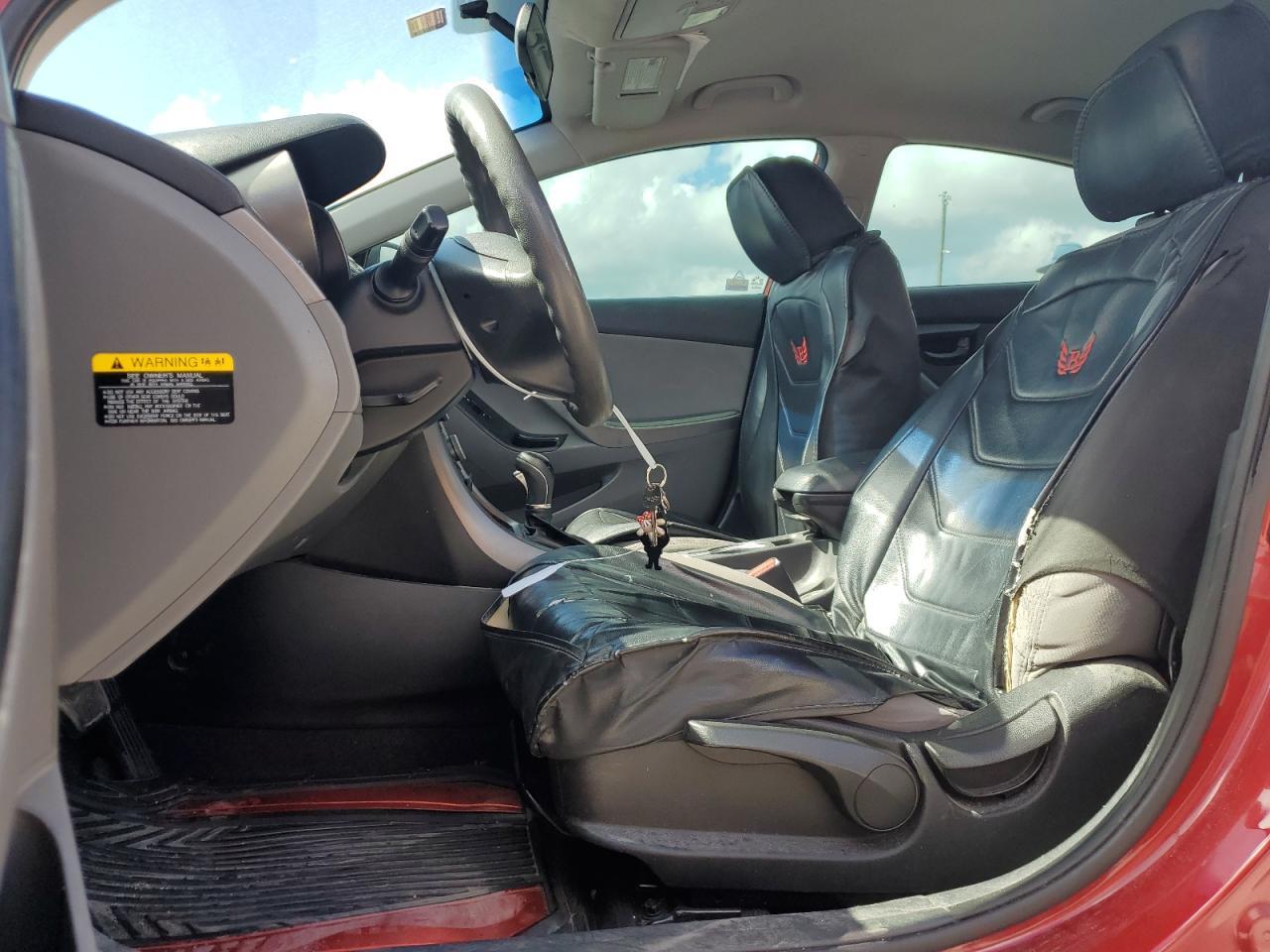 2015 Hyundai Elantra Se - Фото 7