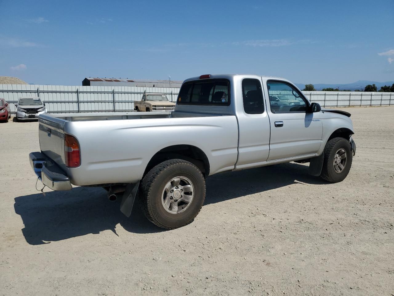 2000 Toyota Tacoma Xtracab Prerunner - Image 3