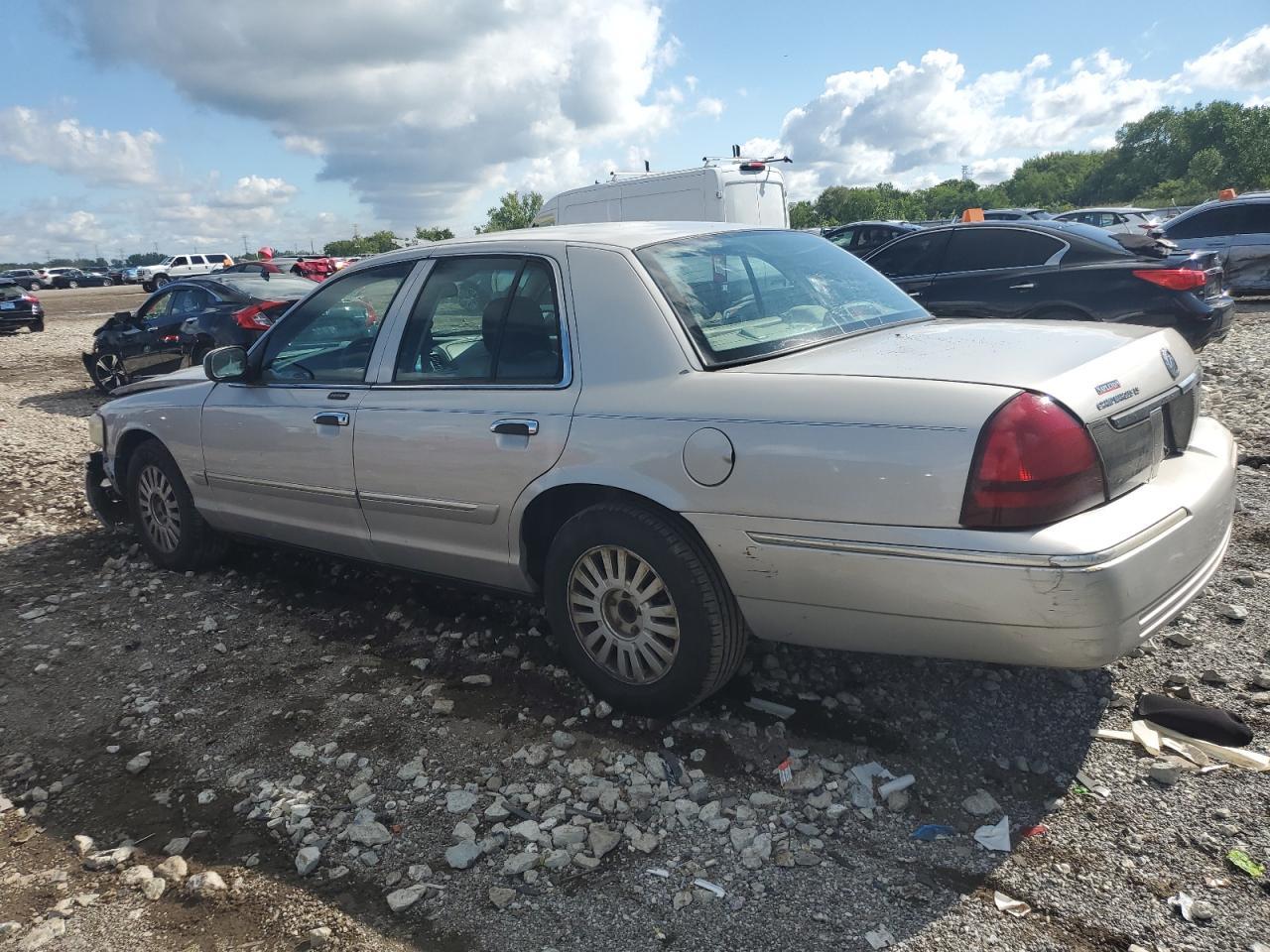 2008 Mercury Grand Marquis Ls - Фото 2
