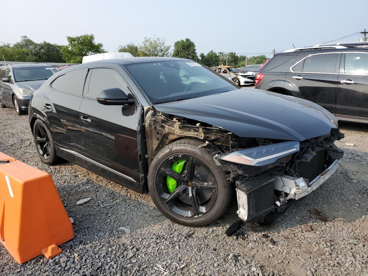 2020 Lamborghini Urus - Фото 4