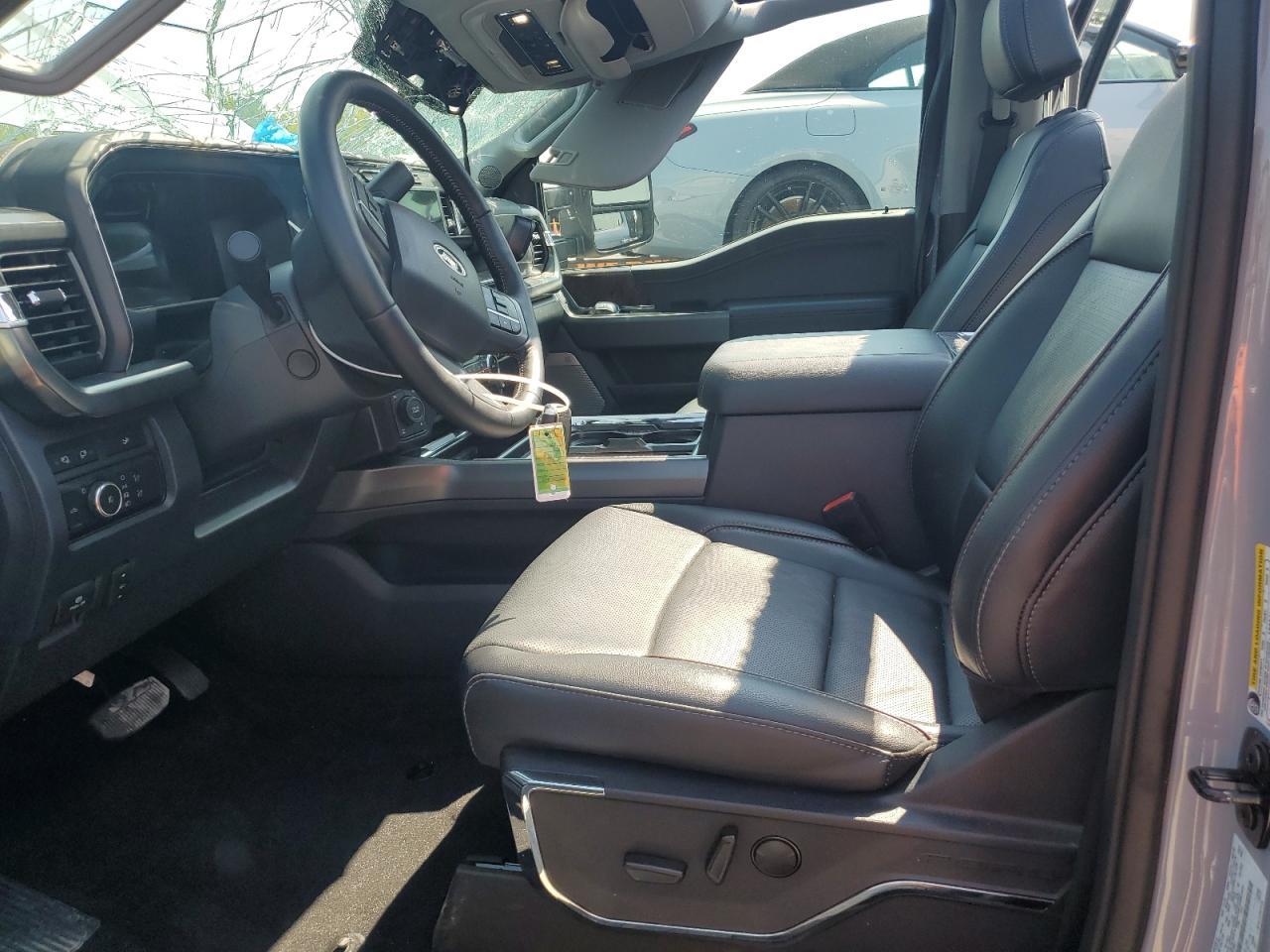 2024 Ford F350 Super Duty - Image 7