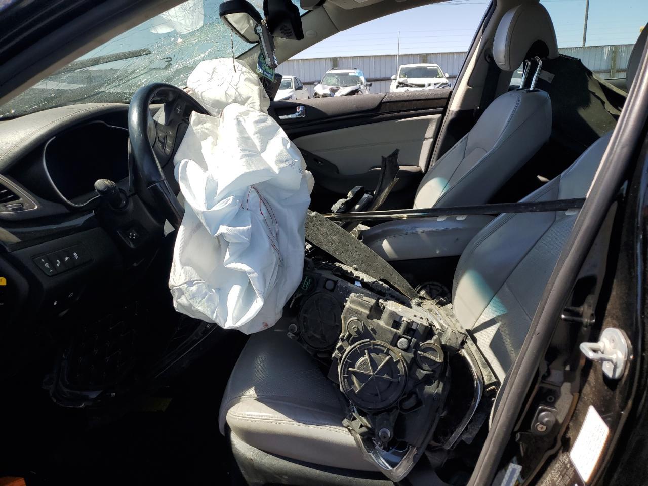 2014 Kia Cadenza Premium - Image 7