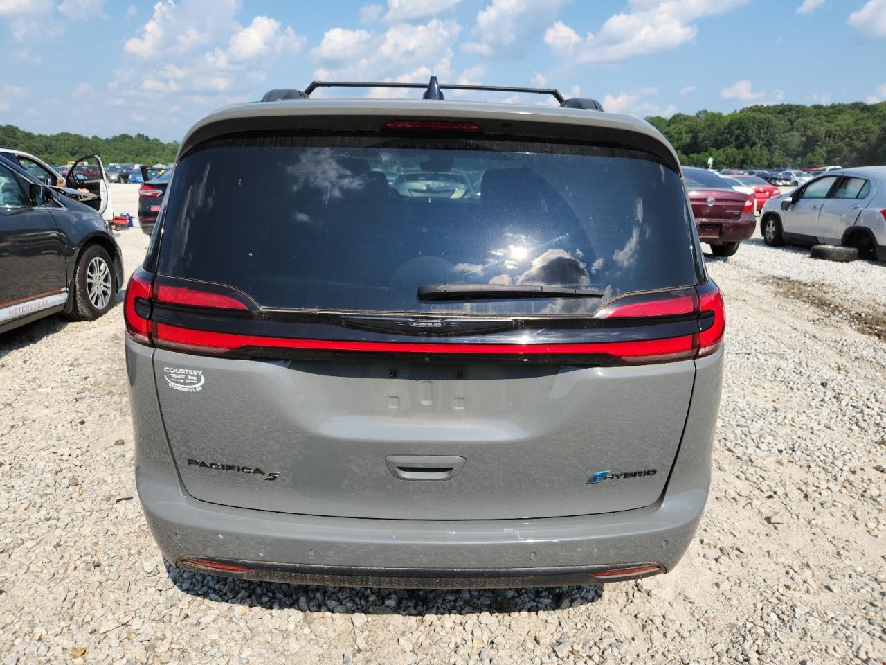 2023 Chrysler Pacifica Hybrid Touring L - Фото 6