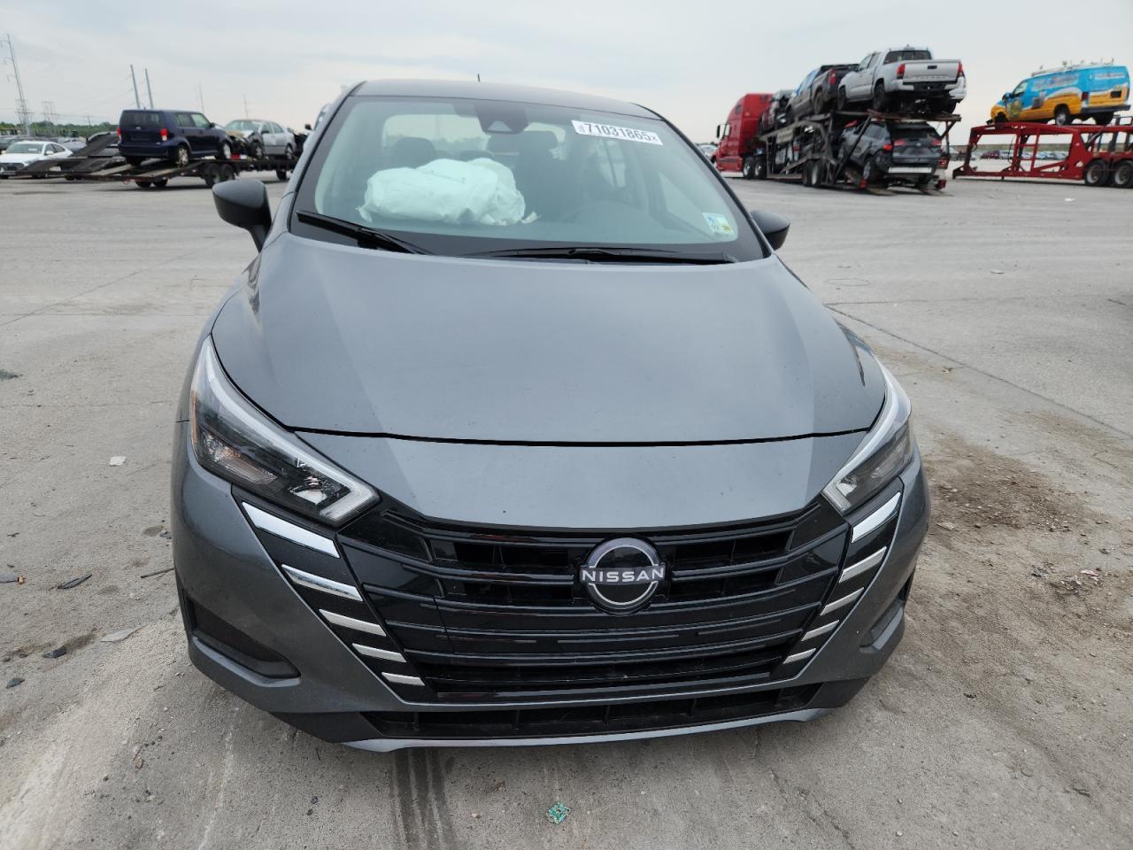 2025 Nissan Versa S - Фото 5