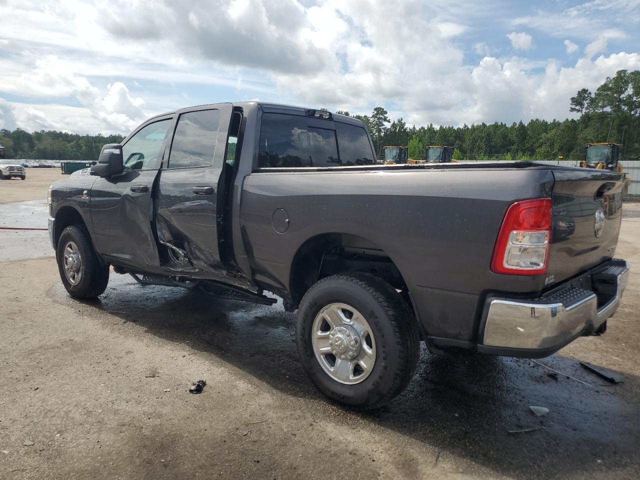 2024 Ram 2500 Tradesman - Image 2