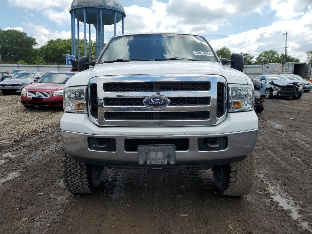 2005 Ford Excursion Xlt - Image 5