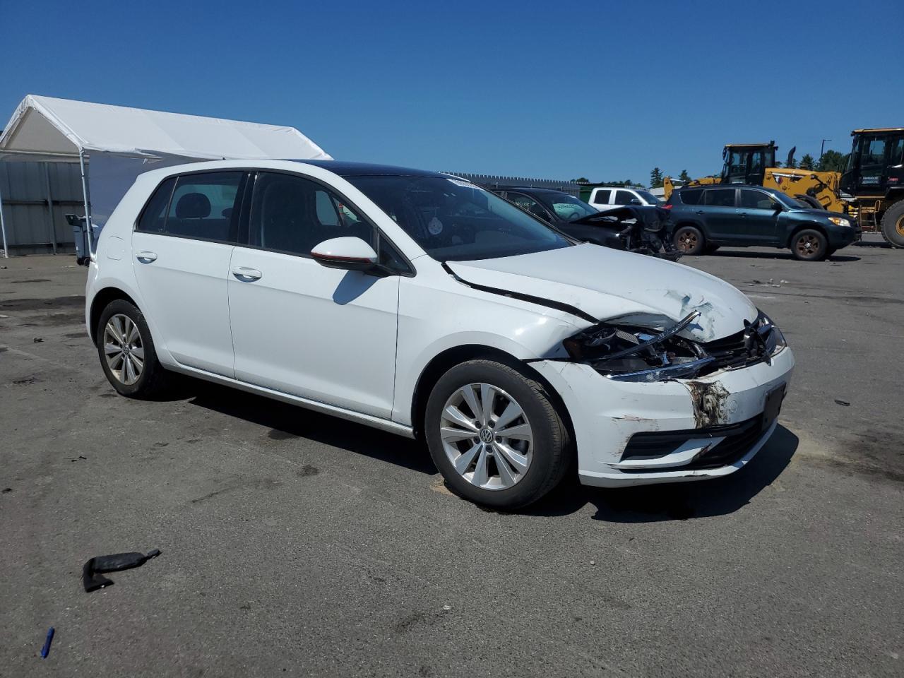 2020 Volkswagen Golf - Фото 4