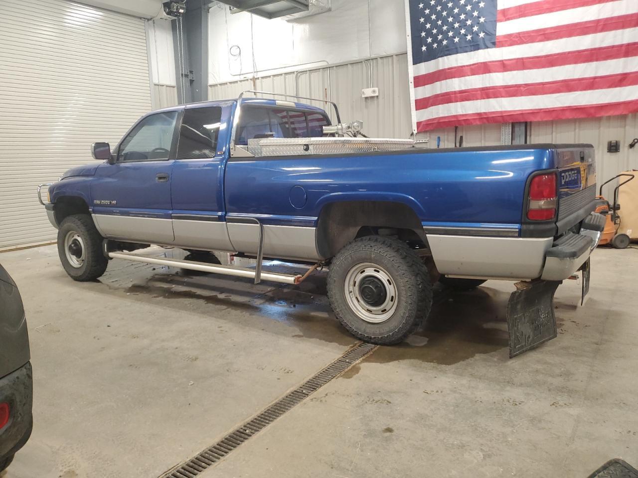 1996 Dodge Ram 2500 - Image 2