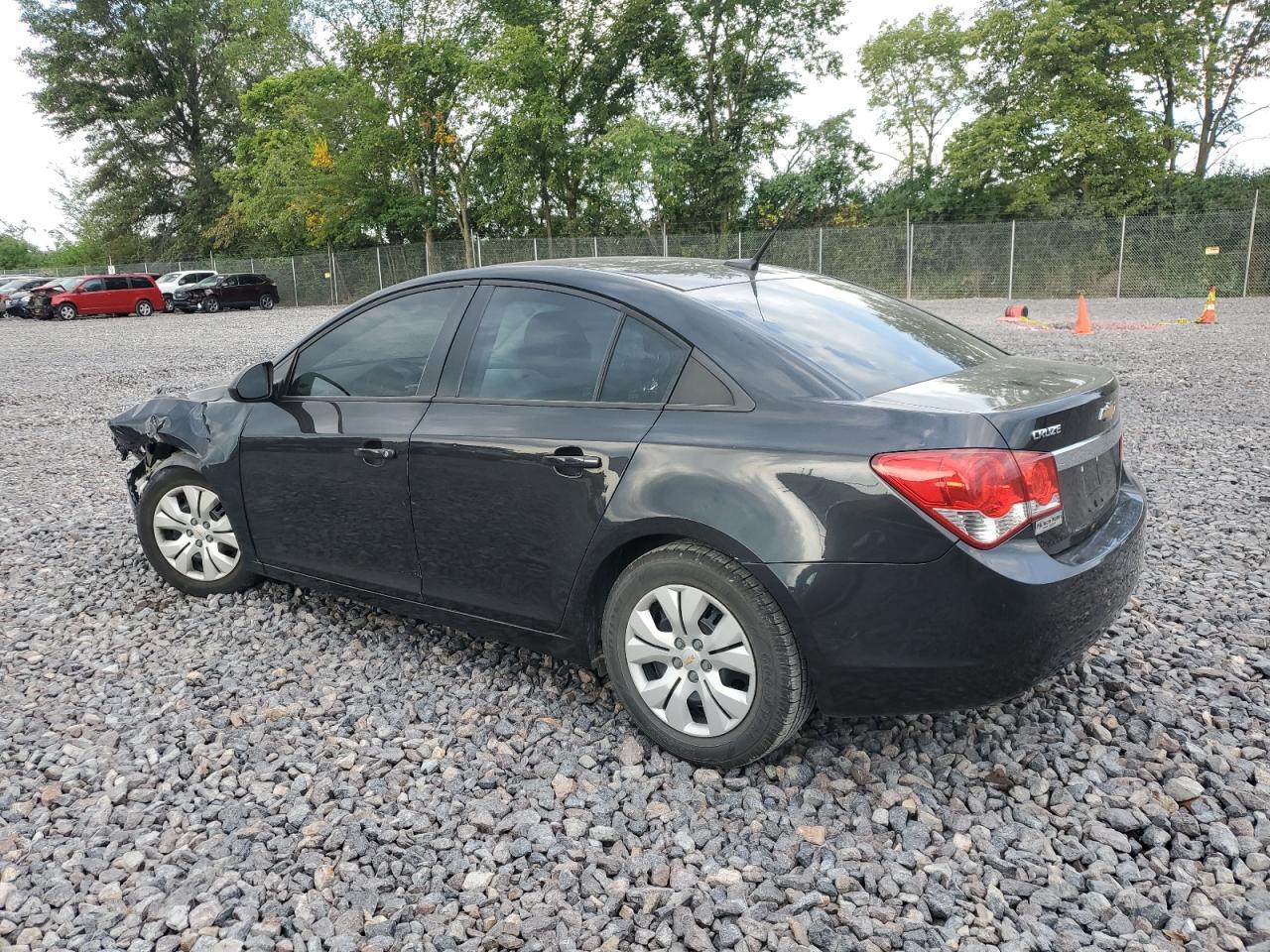 2014 Chevrolet Cruze Ls - Фото 2