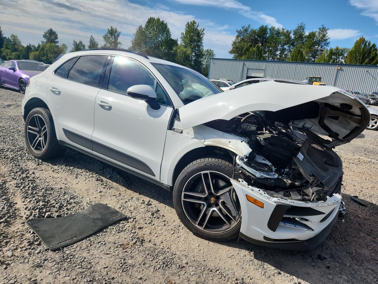 2021 Porsche Macan - Image 4