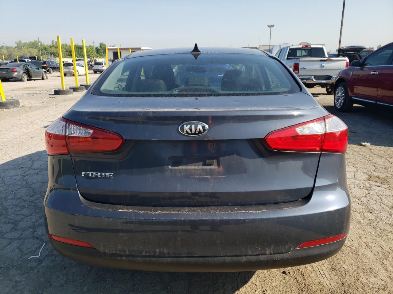 2016 Kia Forte Lx - Image 6