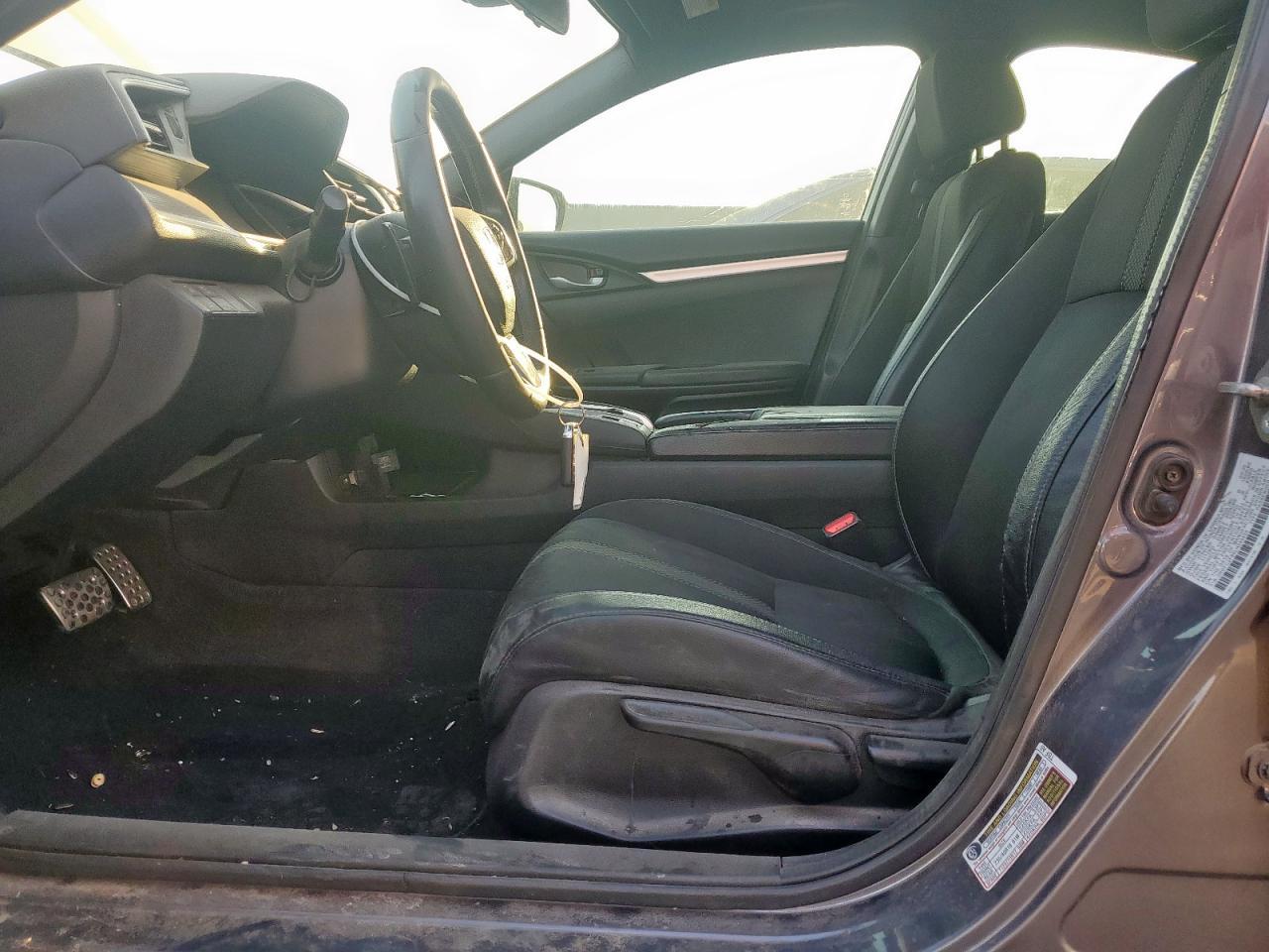 2020 Honda Civic Sport - Фото 7