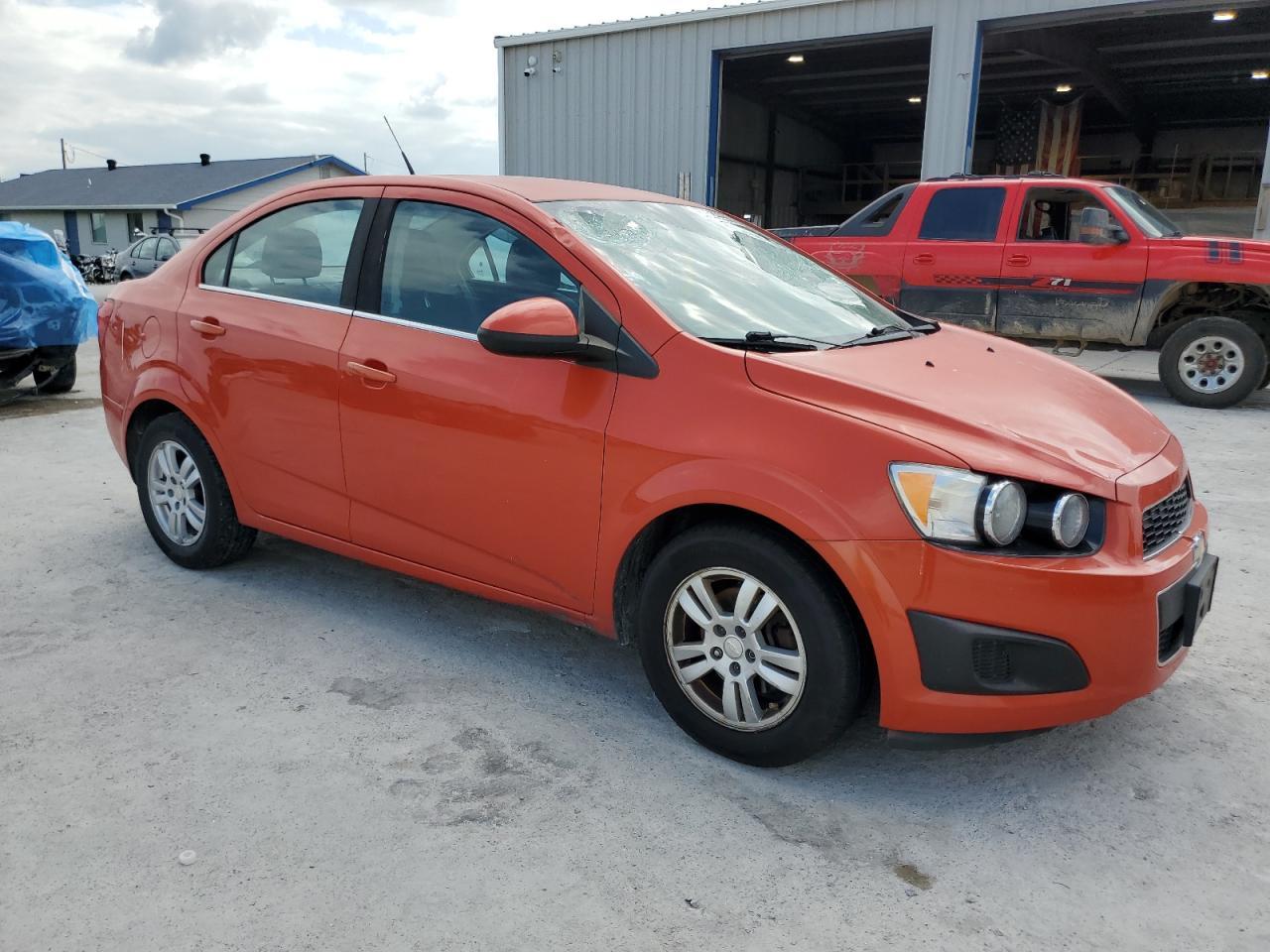 2013 Chevrolet Sonic Lt - Фото 4