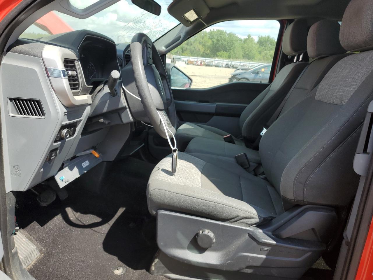 2022 Ford F150 Super Cab - Фото 7