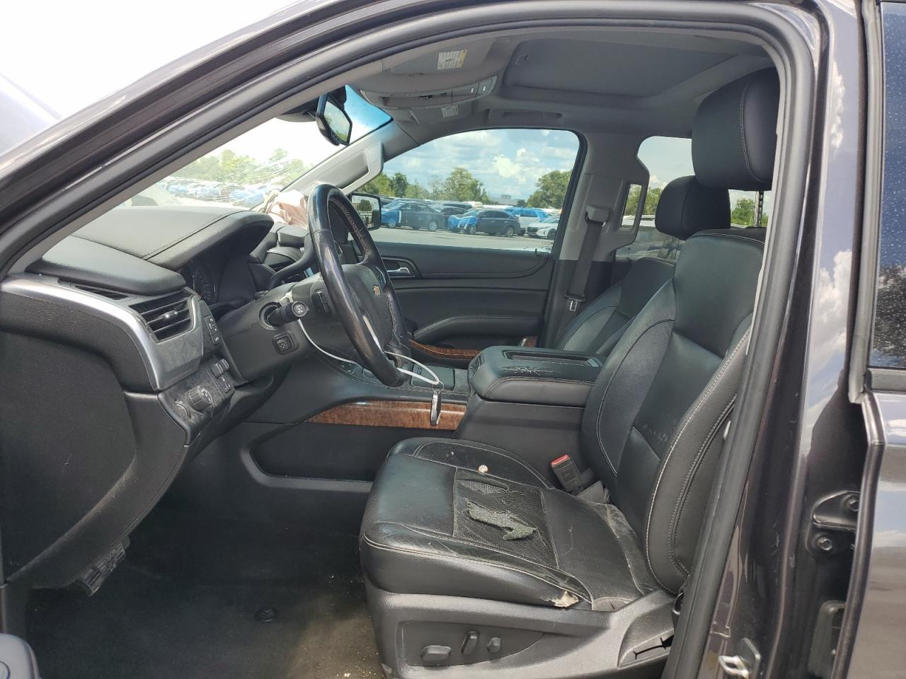 2018 Chevrolet Tahoe C1500 Premier - Image 7