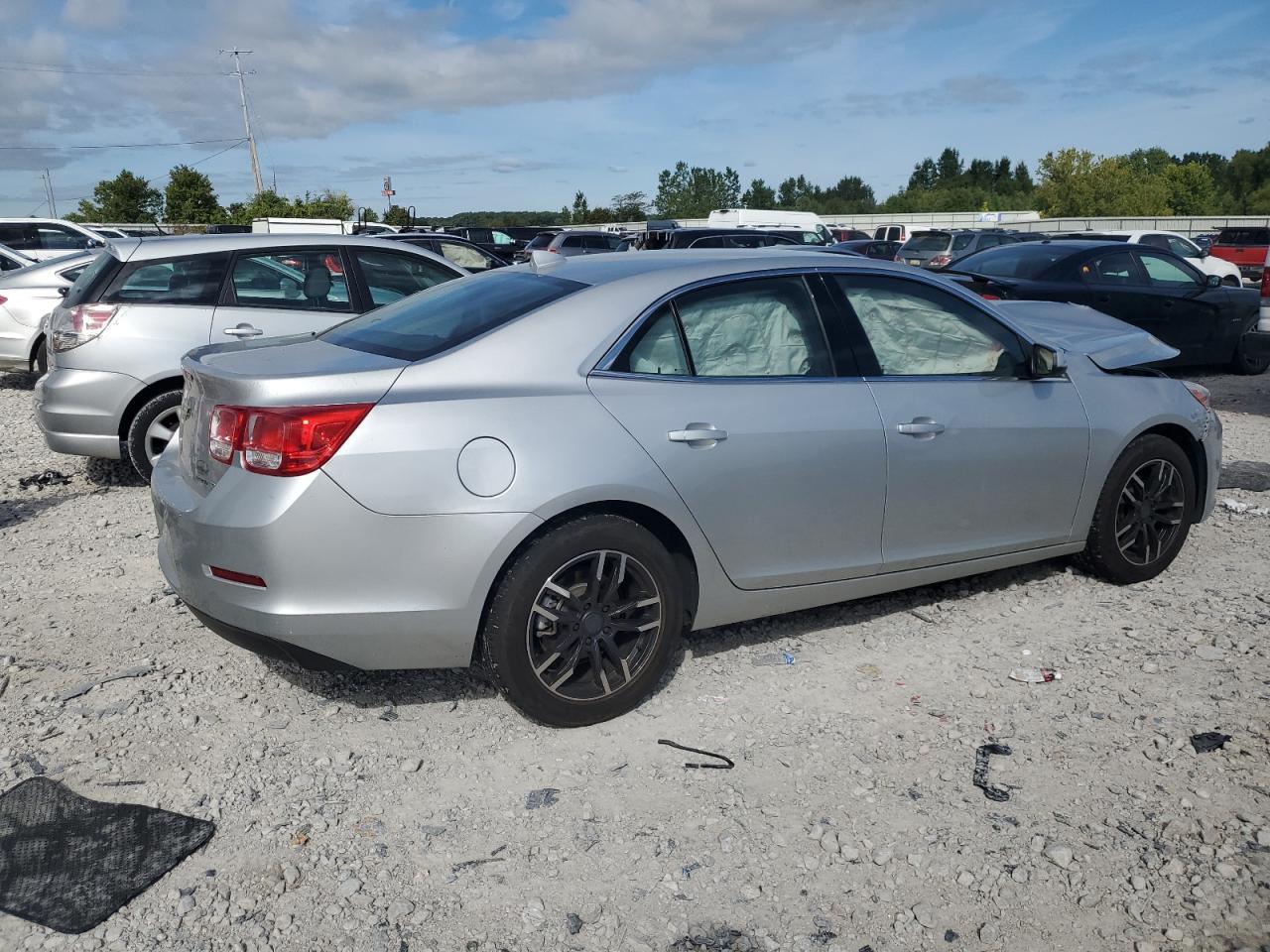 2013 Chevrolet Malibu 1Lt - Фото 3