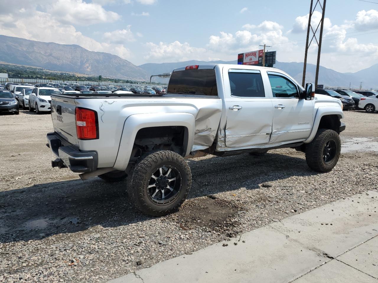 2015 GMC Sierra K2500 Slt - Image 3