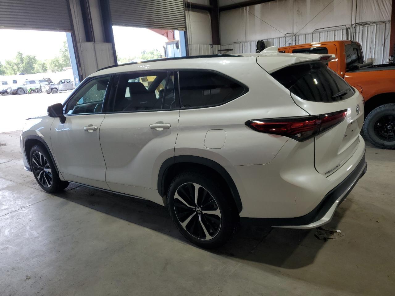 2021 Toyota Highlander Xse - Фото 2