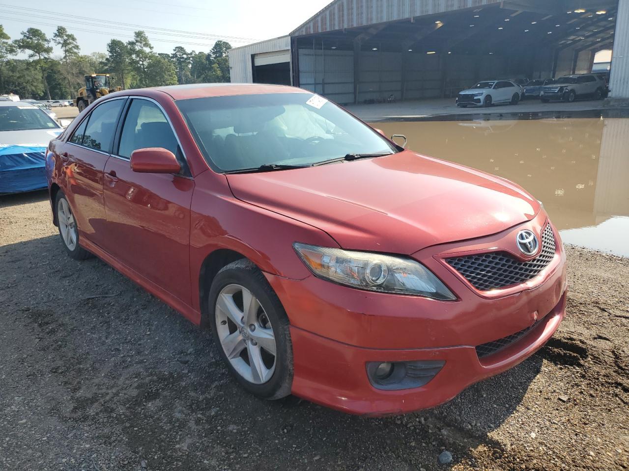 2010 Toyota Camry Base - Фото 4