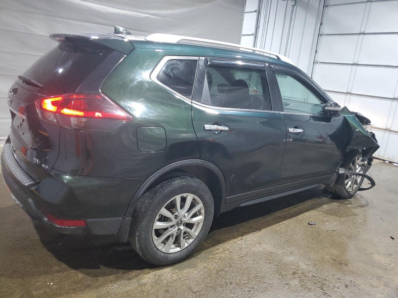 2018 Nissan Rogue S - Фото 3