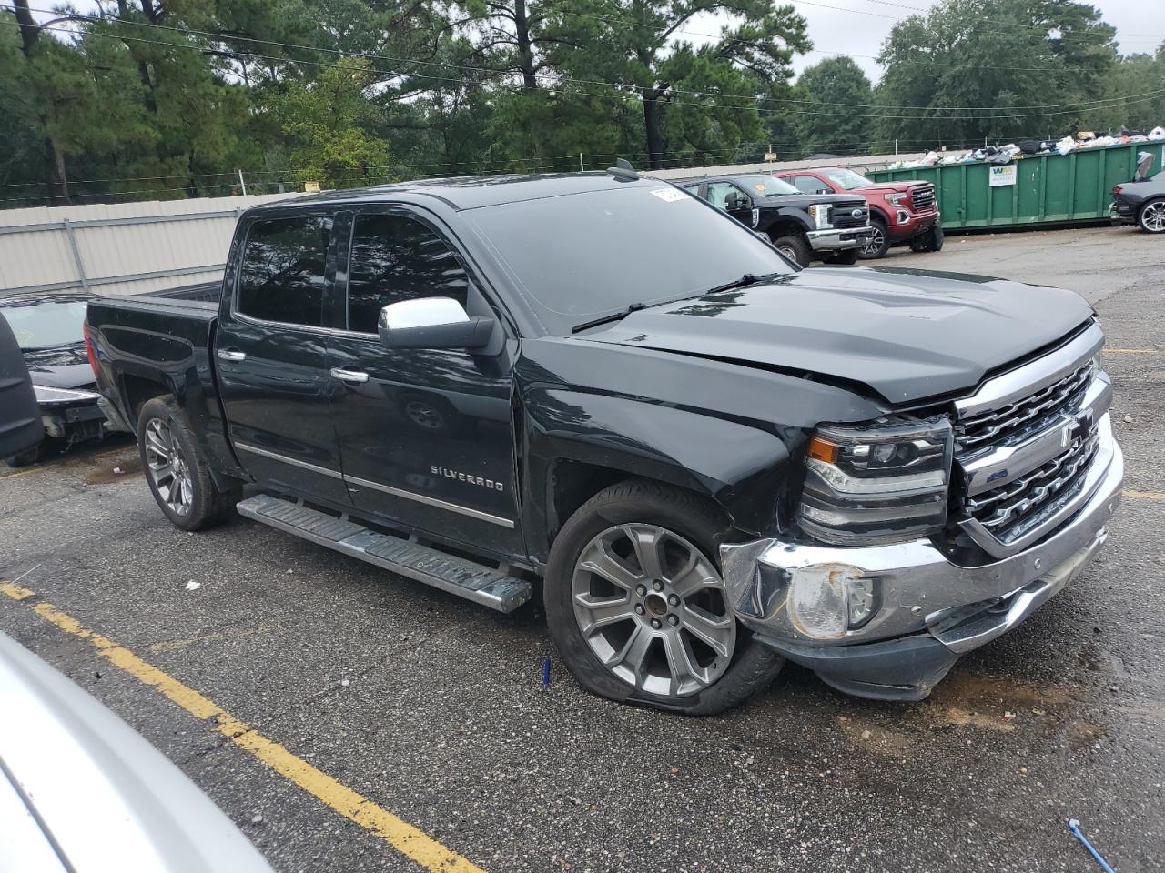 2017 Chevrolet Silverado C1500 Ltz - Image 4