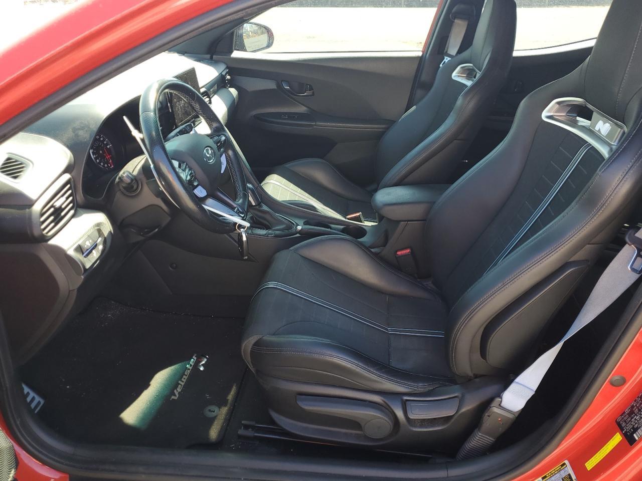 2021 Hyundai Veloster N - Image 7