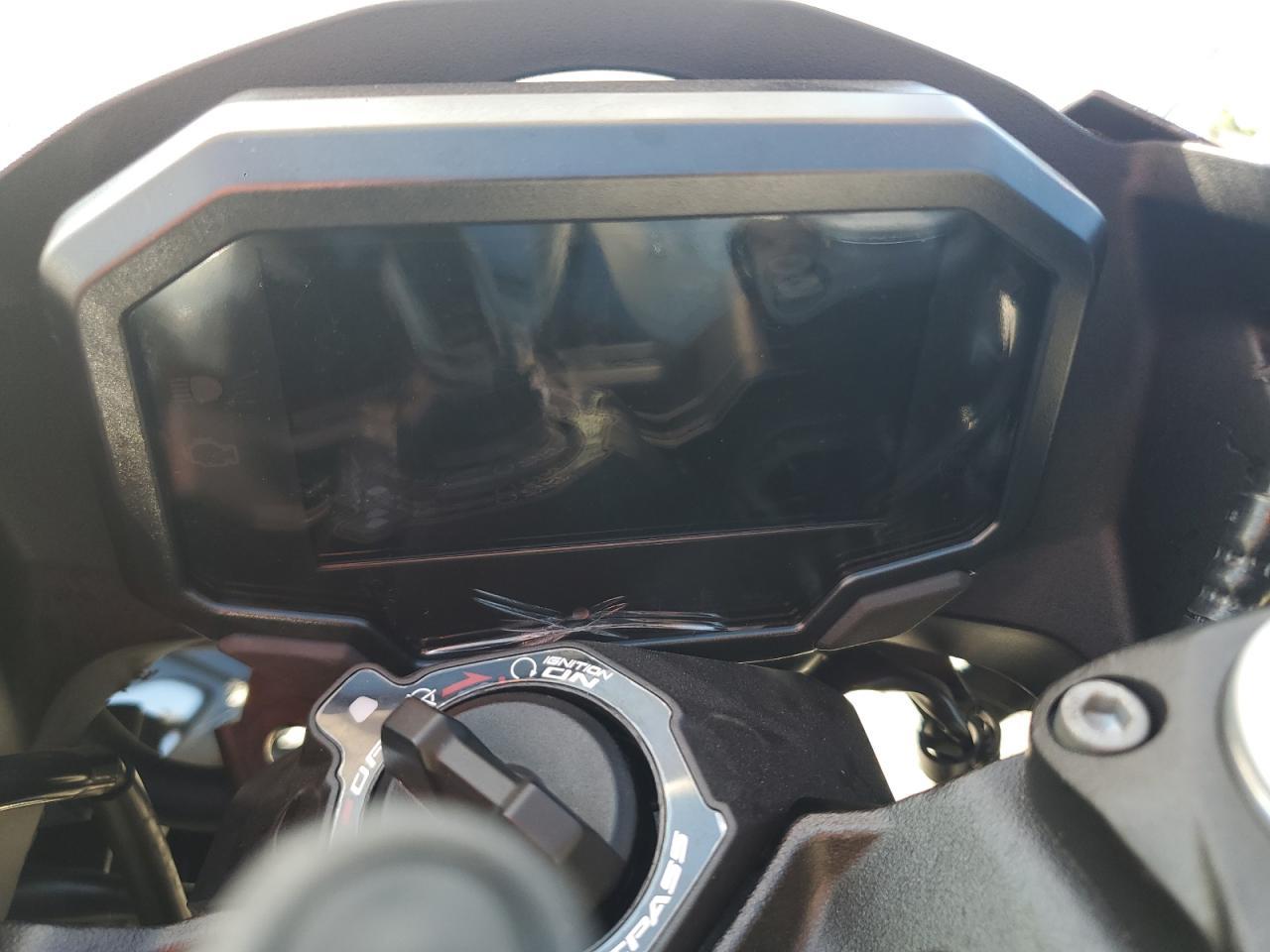 2025 Kawasaki Ex500 A - Фото 7