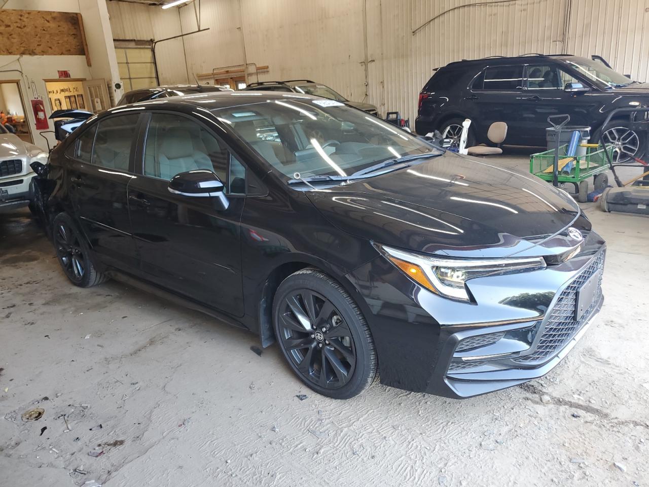 2023 Toyota Corolla Se - Фото 4