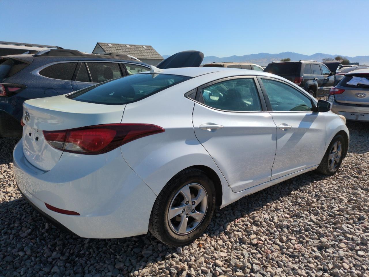 2014 Hyundai Elantra Se - Фото 3