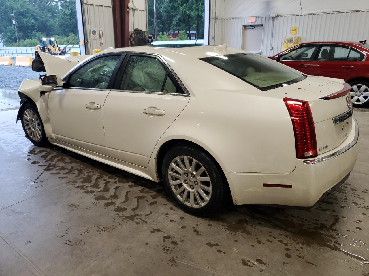 2013 Cadillac Cts Luxury Collection - Image 2