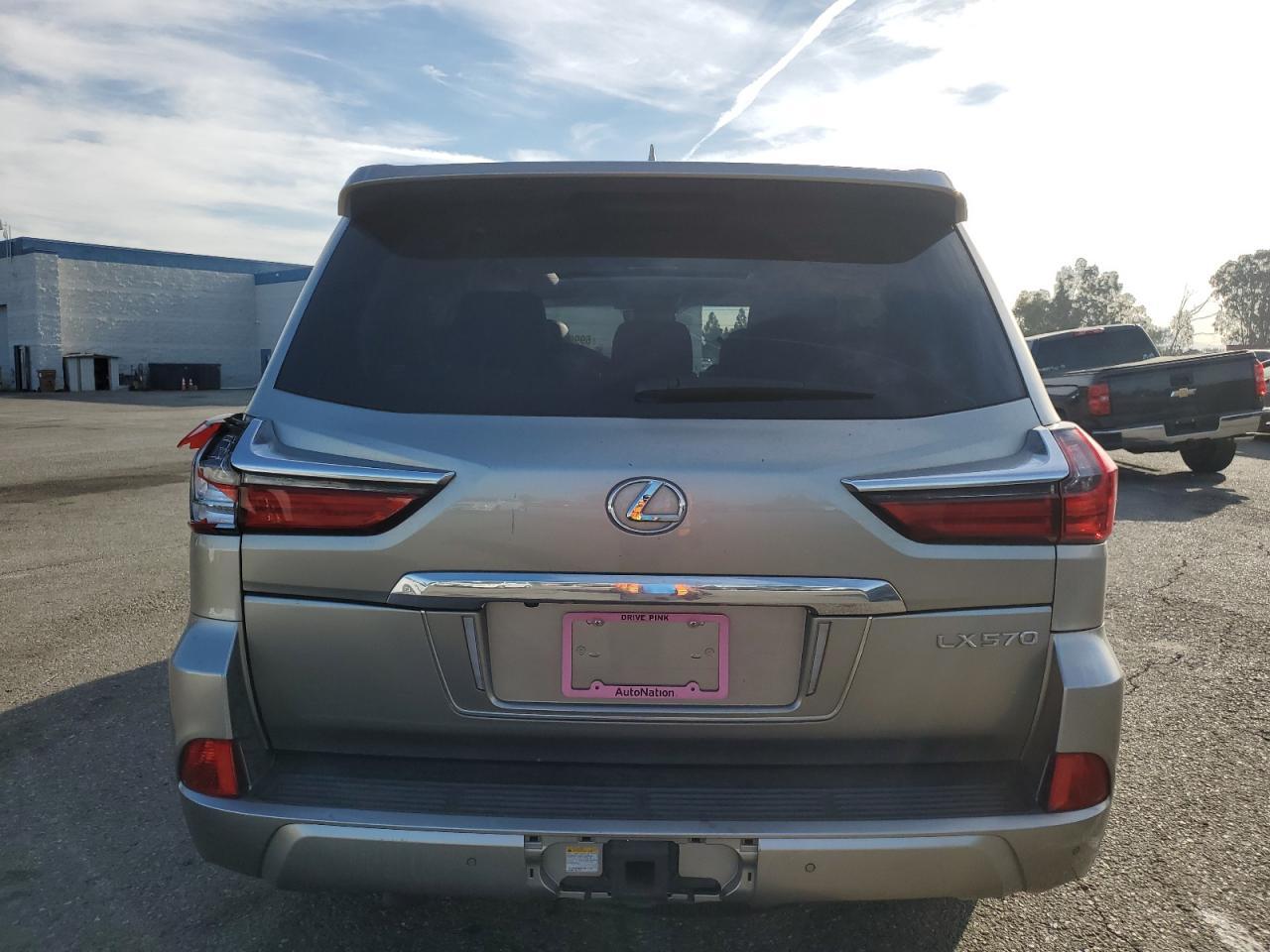 2019 Lexus Lx 570 - Фото 6