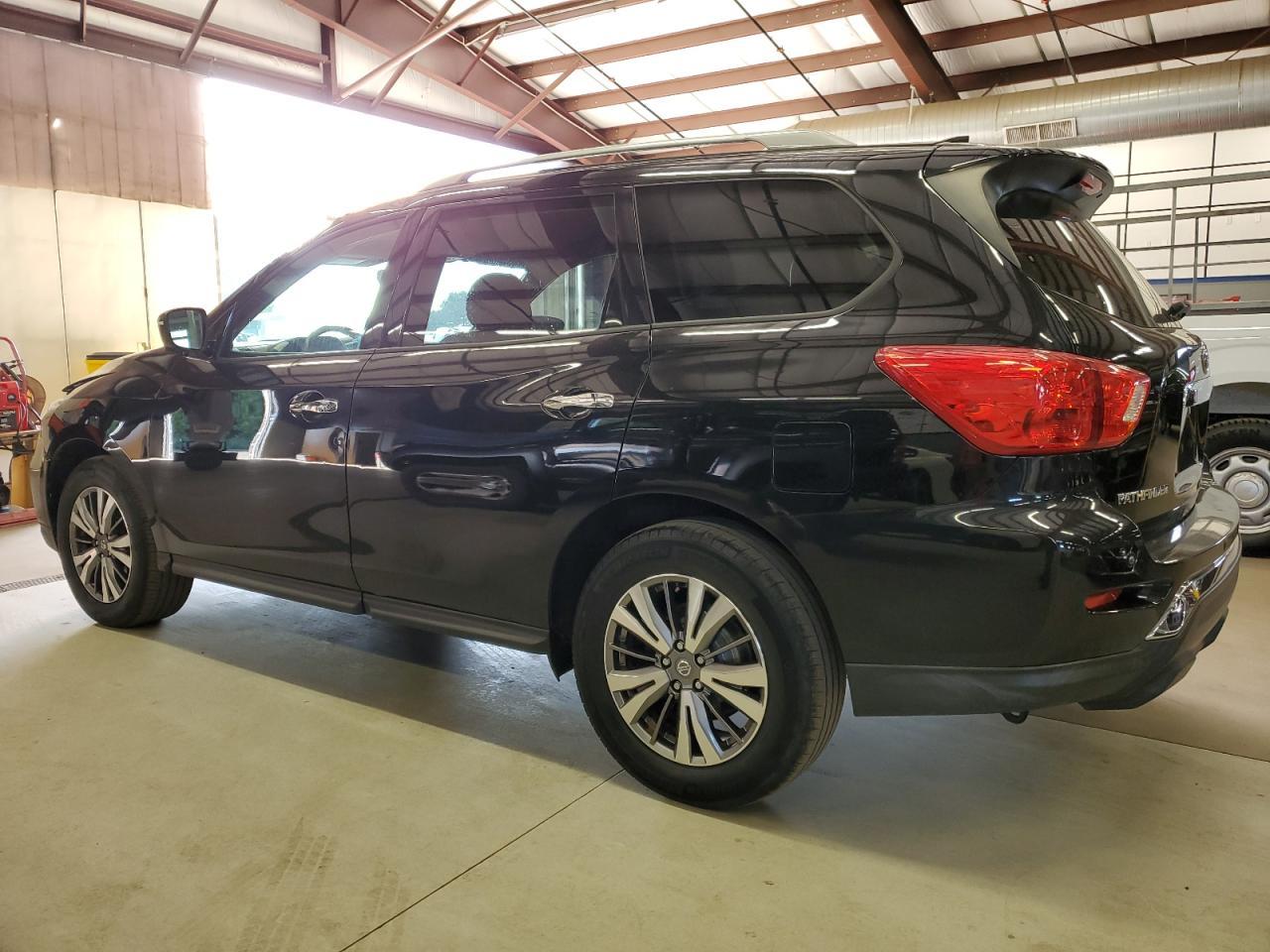 2020 Nissan Pathfinder Sl - Image 2