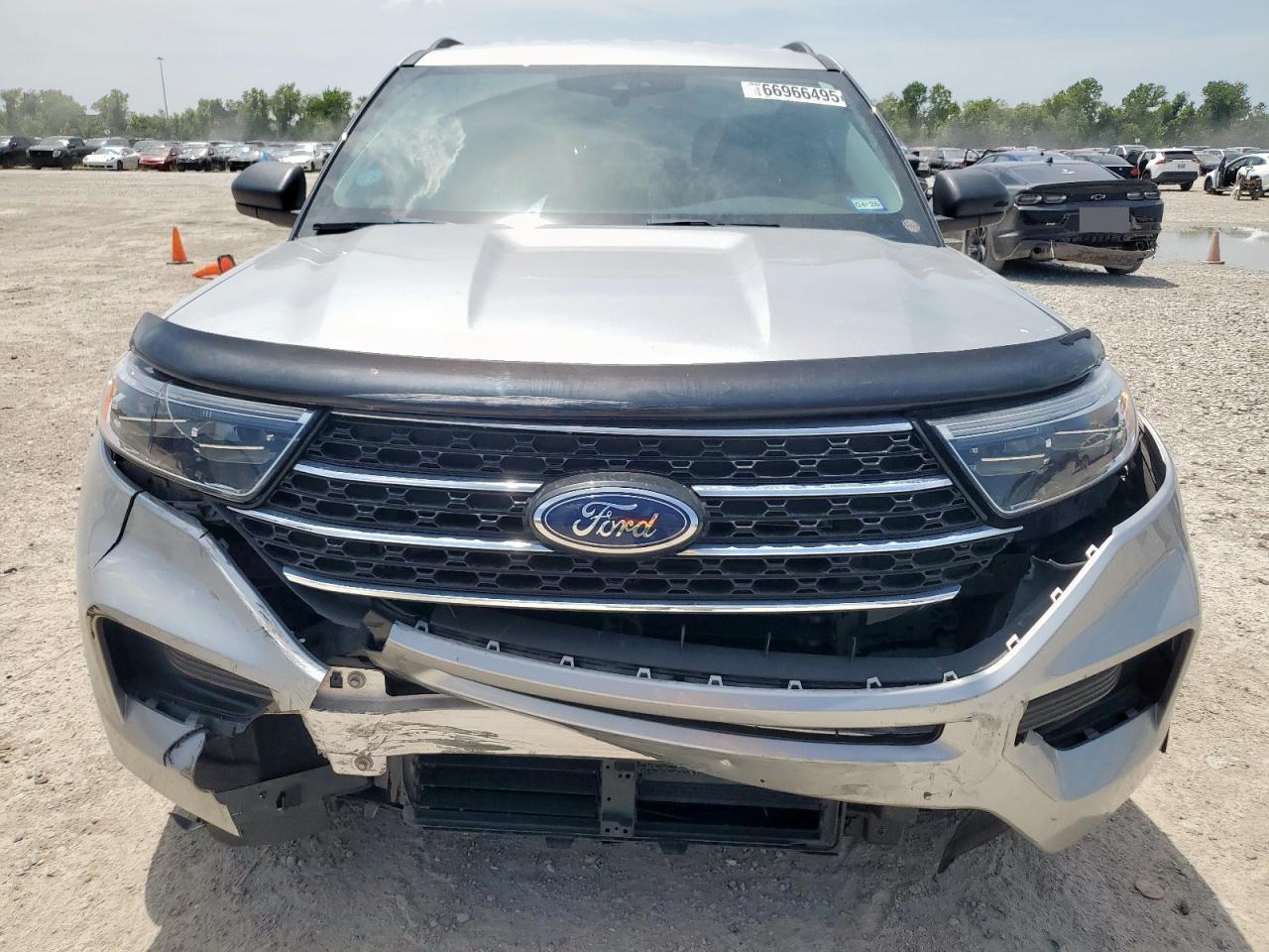 2021 Ford Explorer Xlt - Image 5