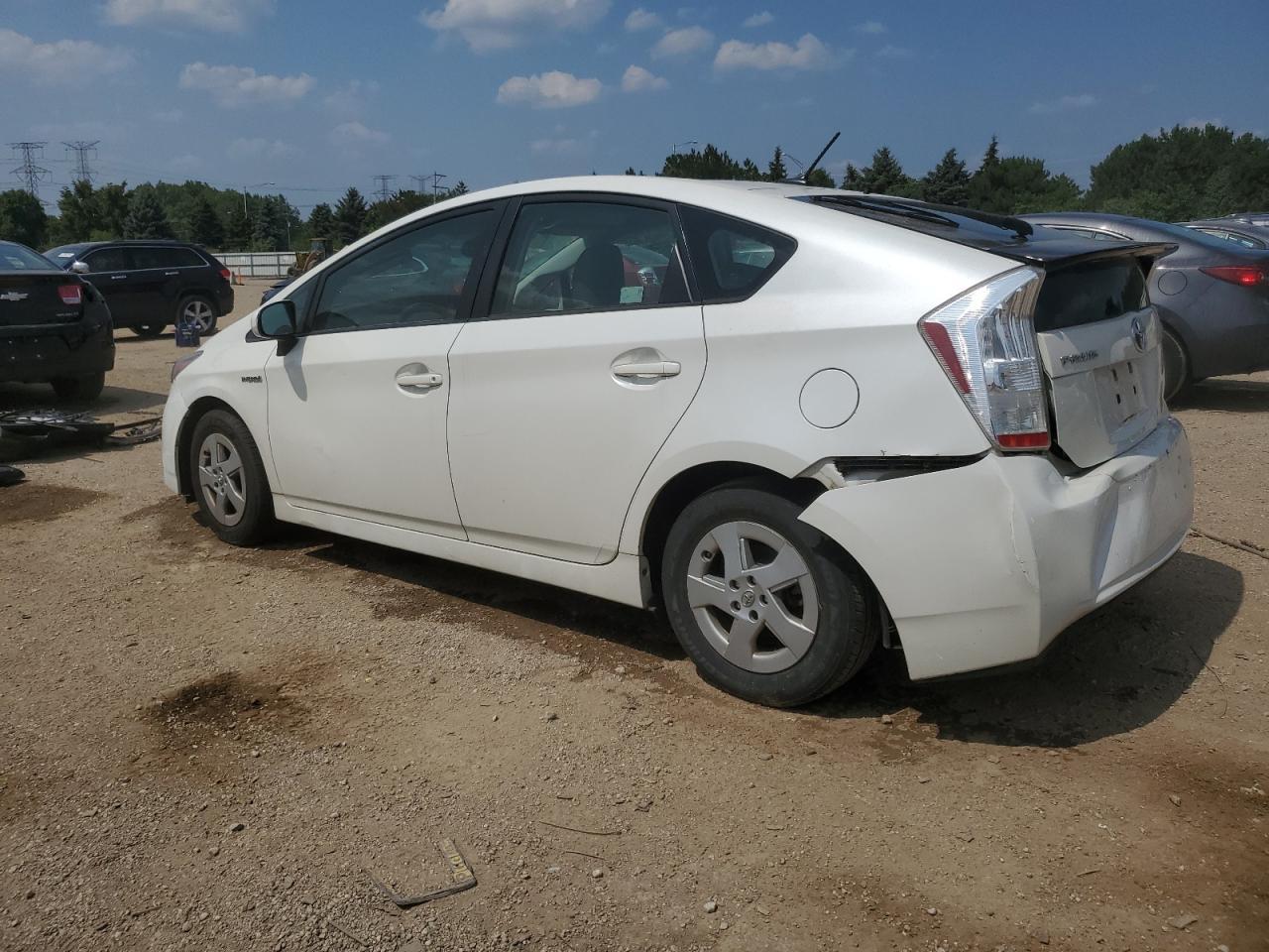 2010 Toyota Prius - Image 2