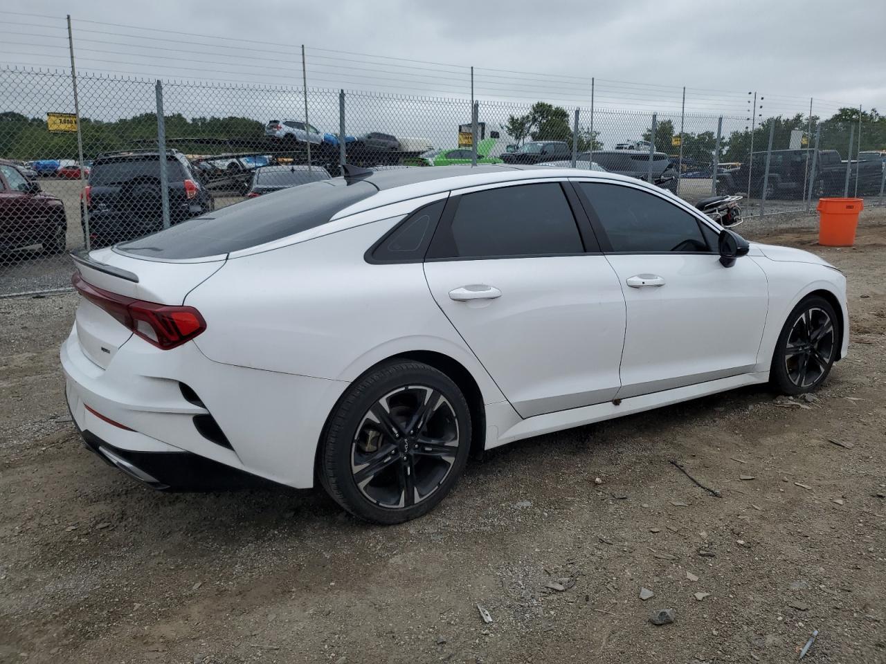 2023 Kia K5 Gt Line - Image 3