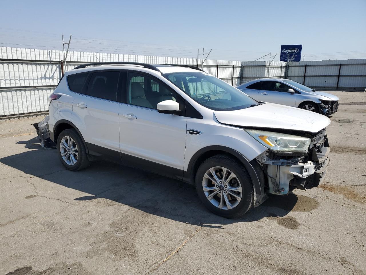 2017 Ford Escape Se - Фото 4