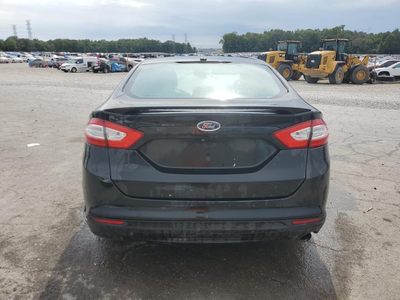 2015 Ford Fusion Se - Фото 6