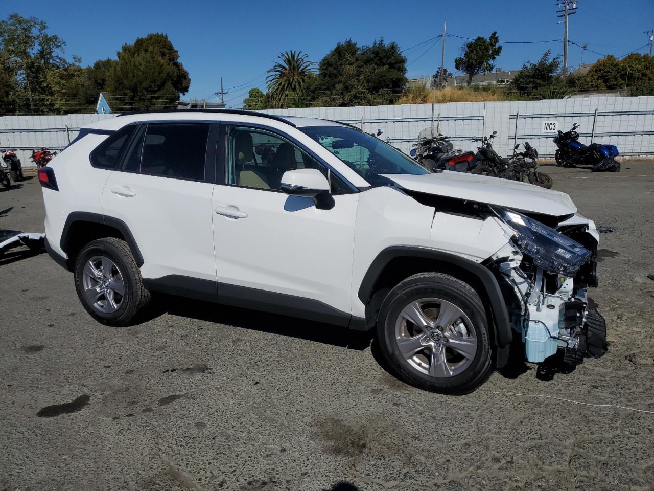 2025 Toyota Rav4 Xle - Фото 4