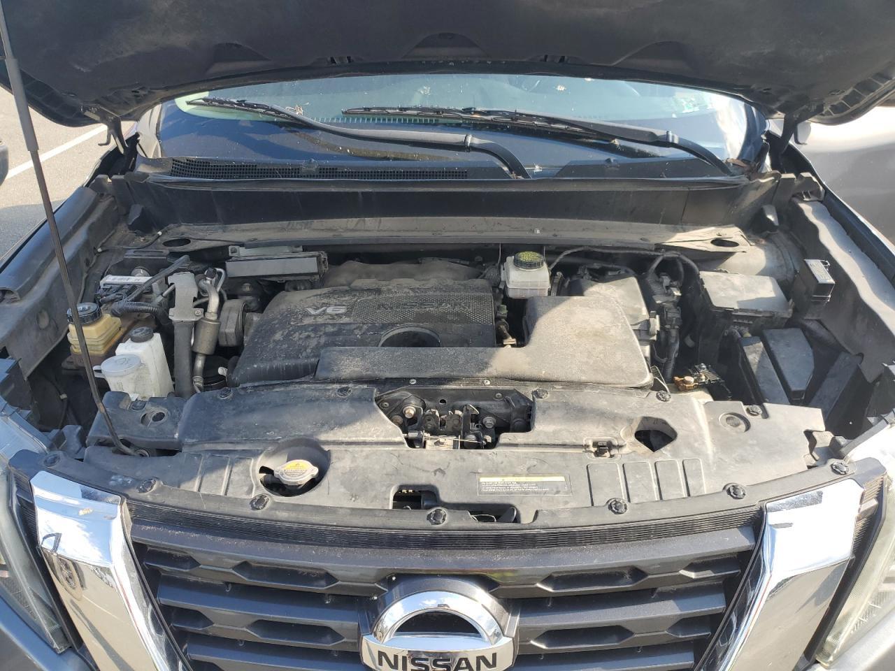 2017 Nissan Pathfinder S - Фото 7