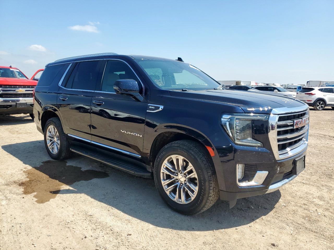 2021 GMC Yukon Slt - Фото 4