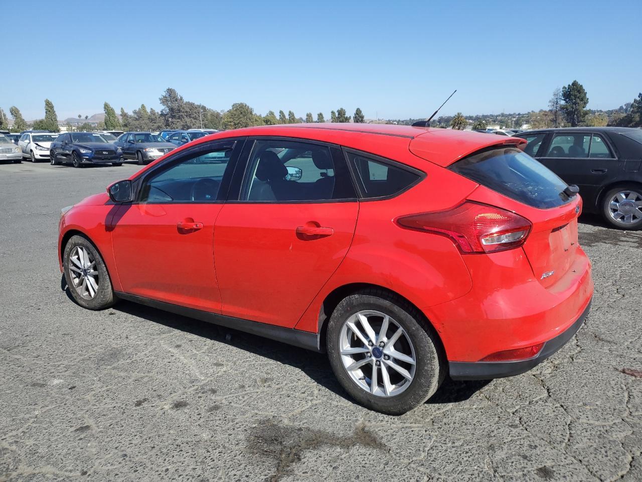 2017 Ford Focus Se - Фото 2