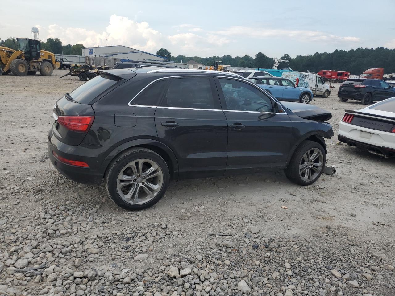 2017 Audi Q3 Premium Plus - Image 3