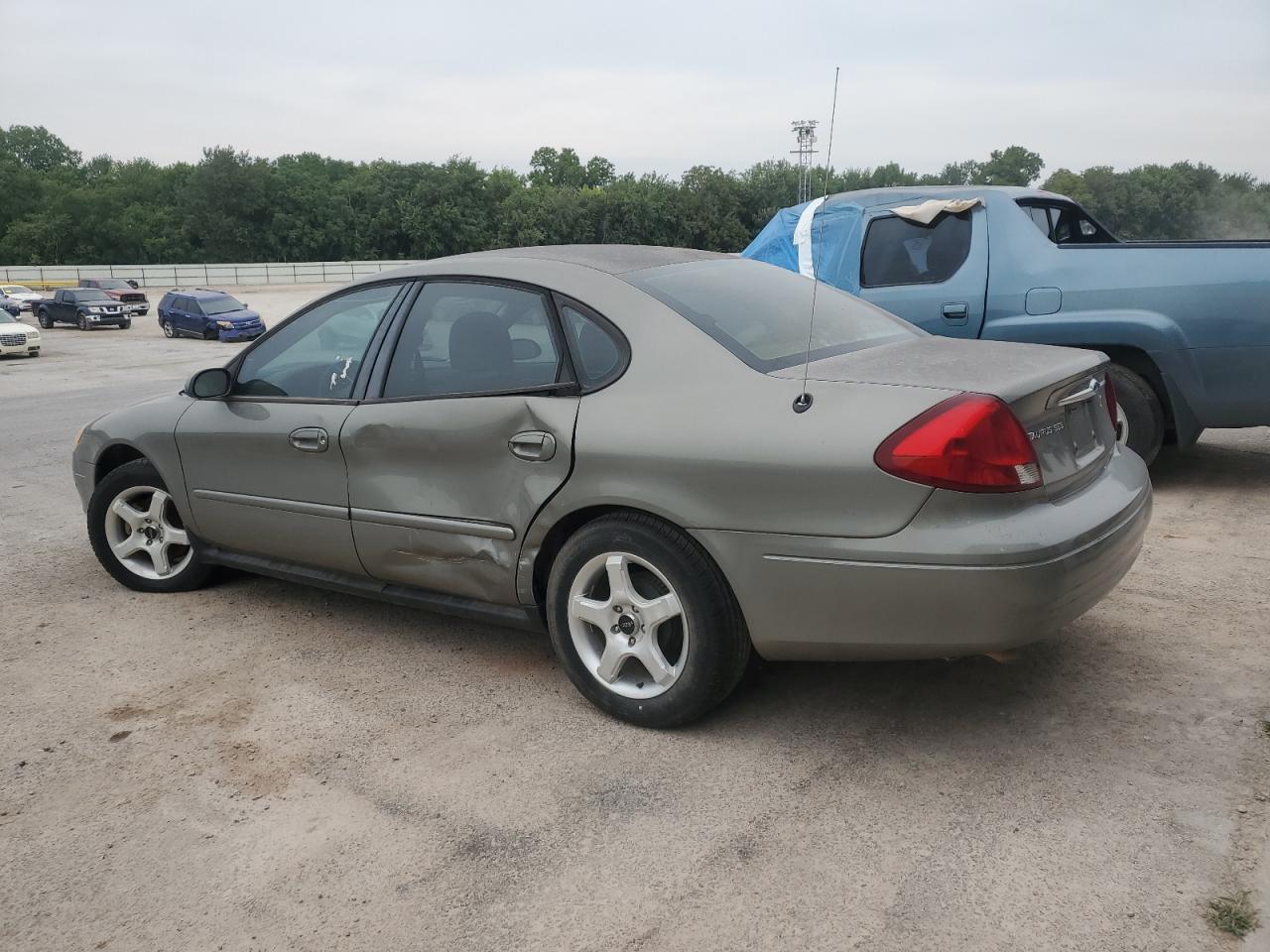 2001 Ford Taurus Ses - Image 2