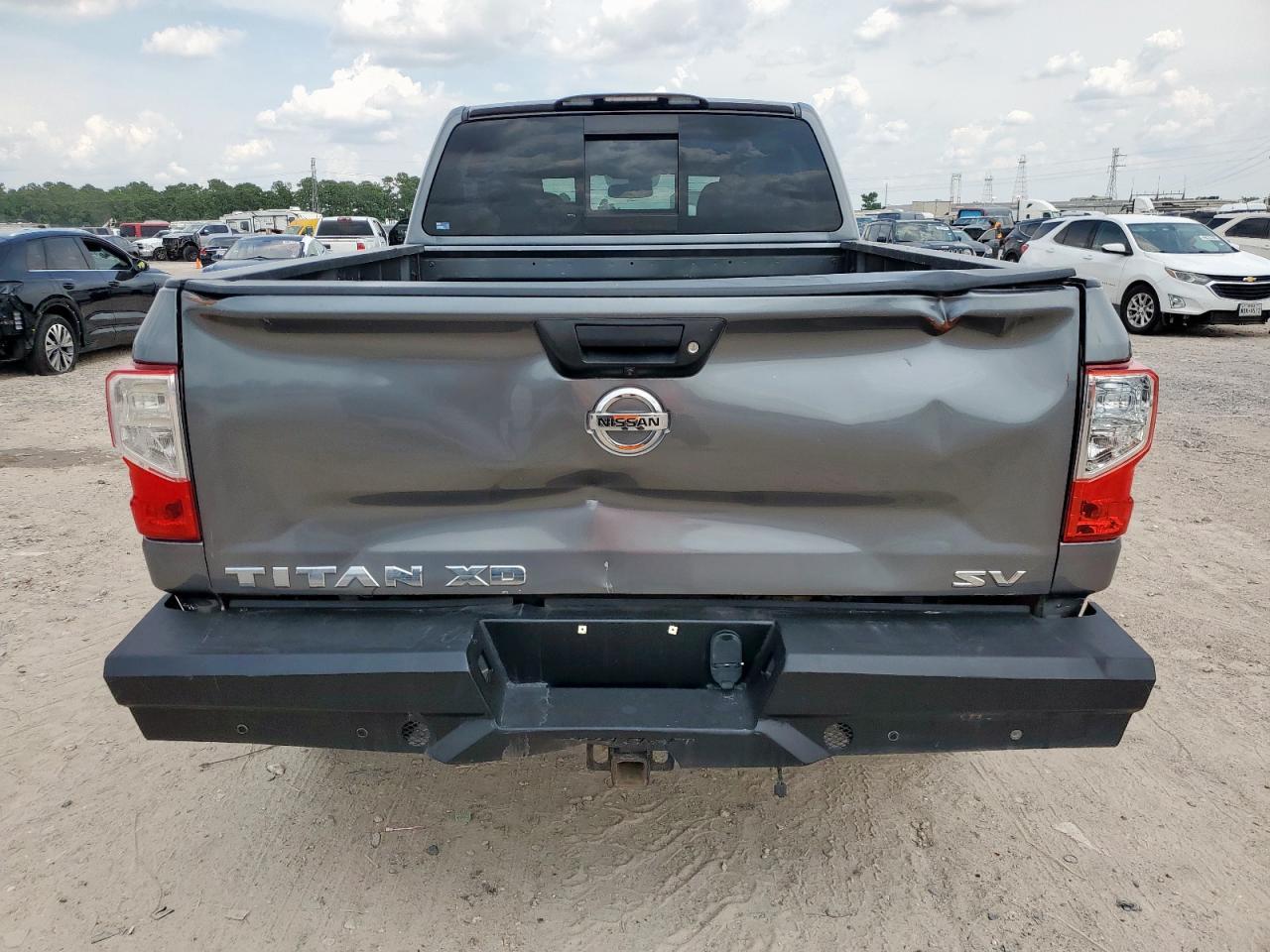 2017 Nissan Titan Xd Sl - Фото 6