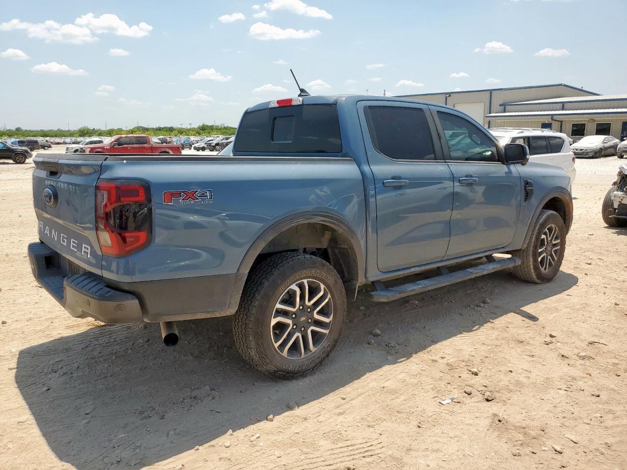 2024 Ford Ranger Lariat - Image 3