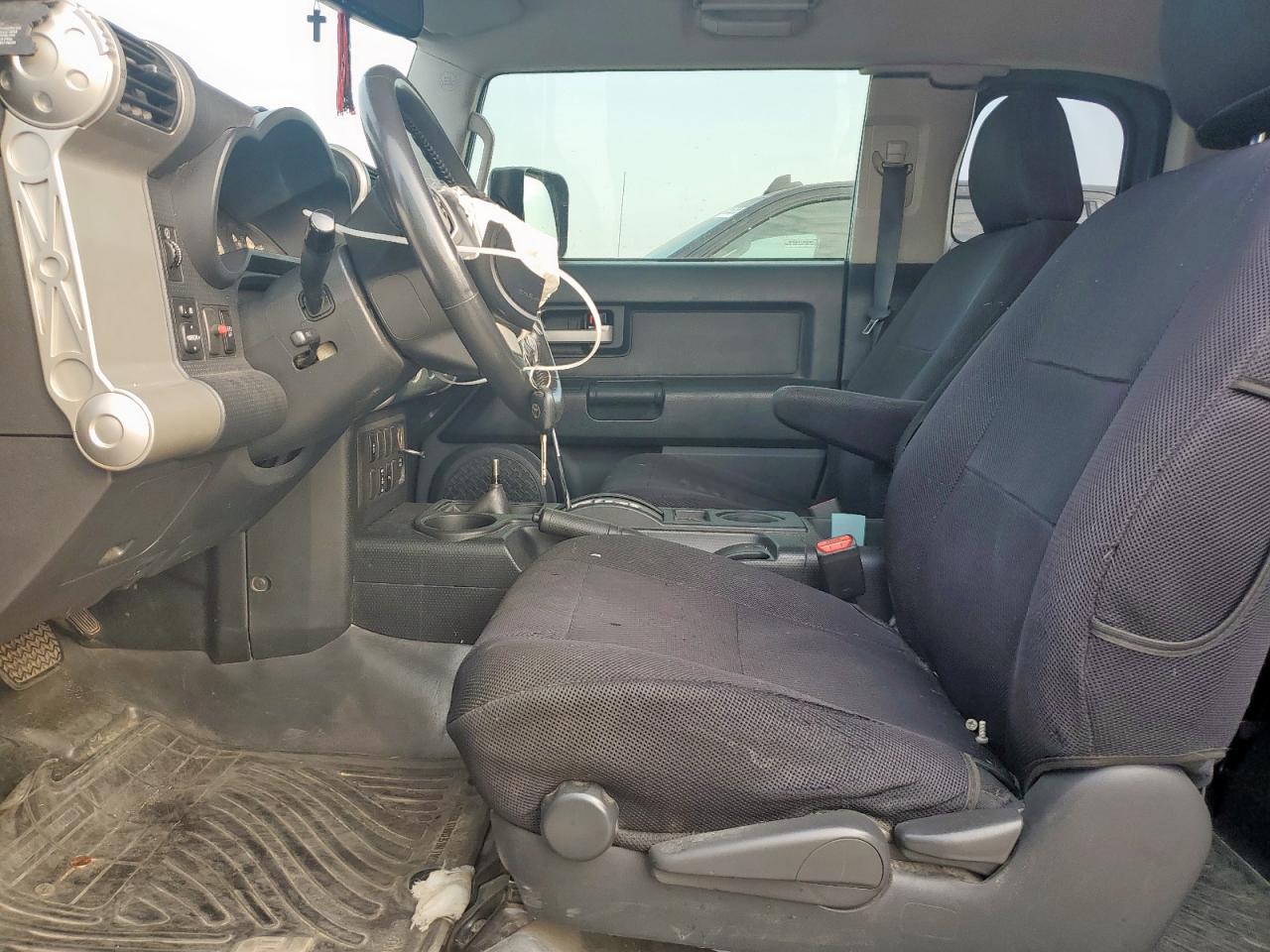 2014 Toyota Fj Cruiser - Фото 7