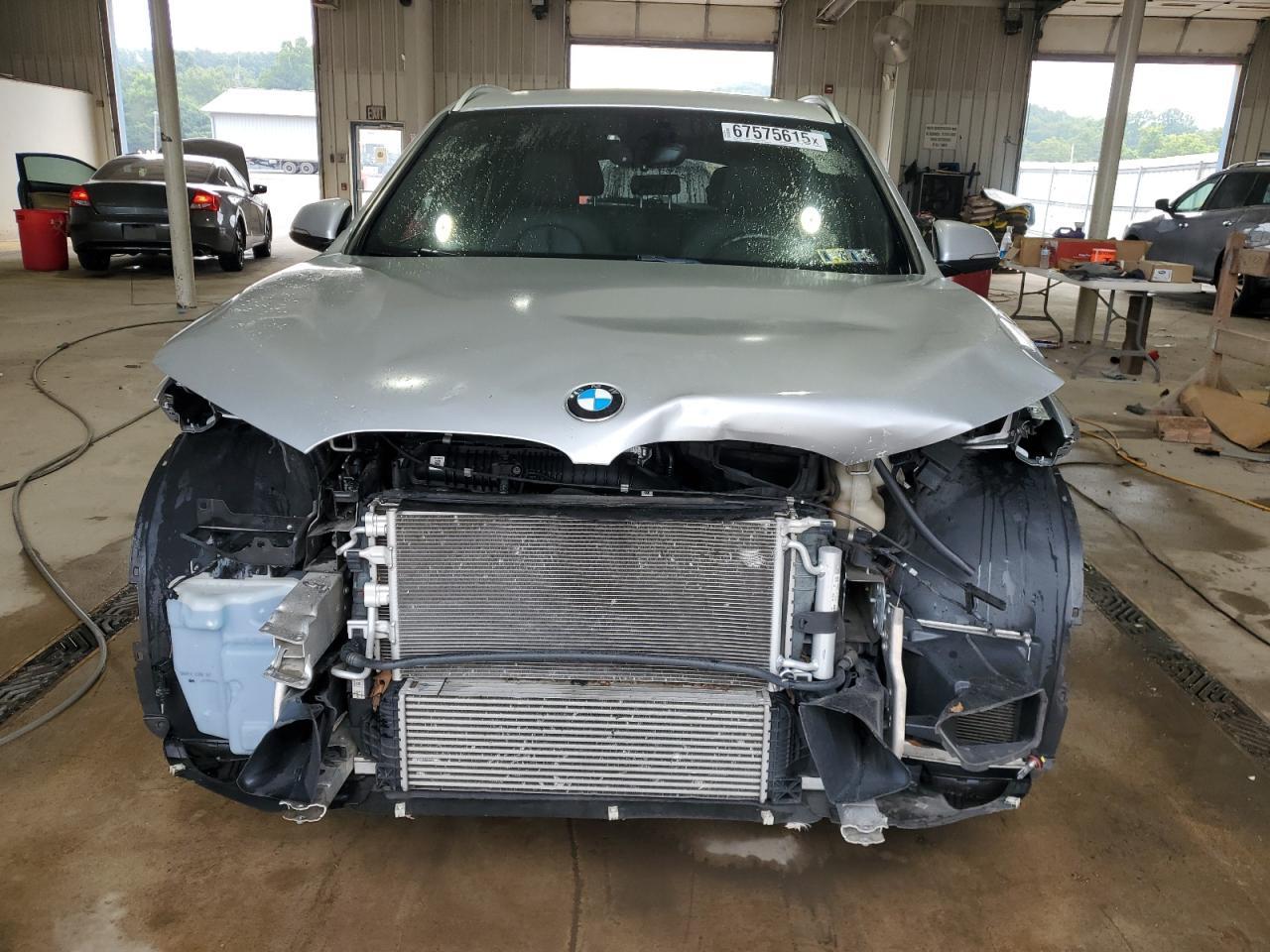 2018 BMW X1 xDrive28I - Фото 5