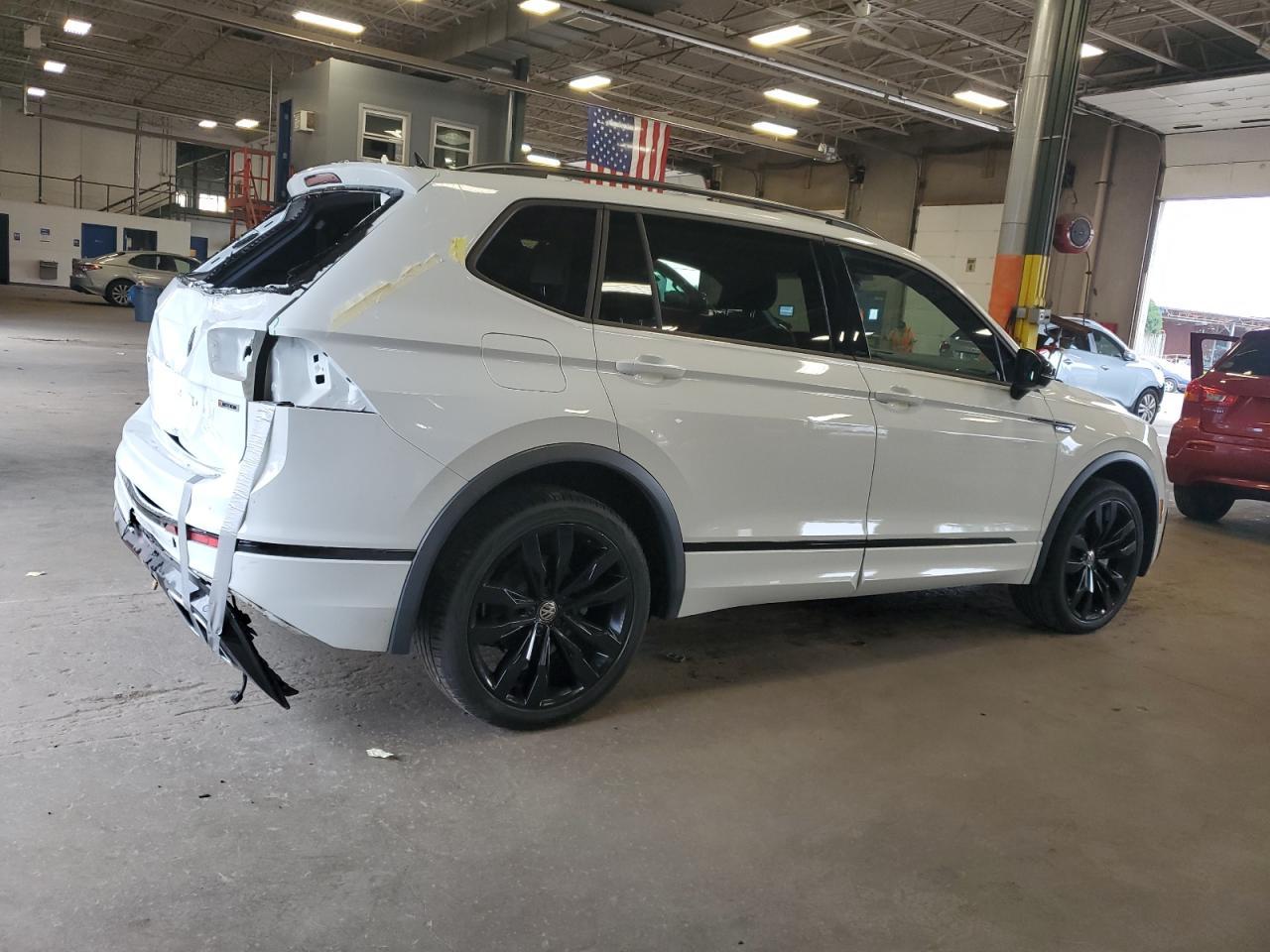 2021 Volkswagen Tiguan Se - Image 3