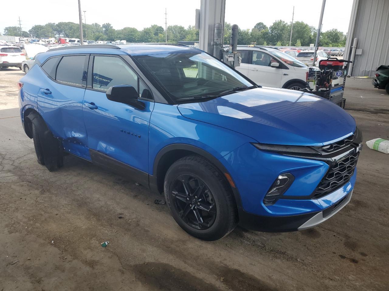 2025 Chevrolet Blazer 2Lt - Image 4