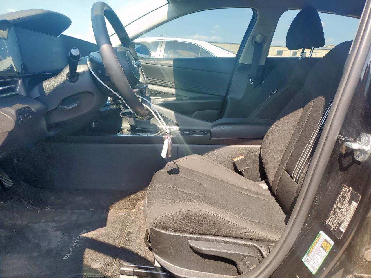 2023 Hyundai Elantra Sel - Image 7
